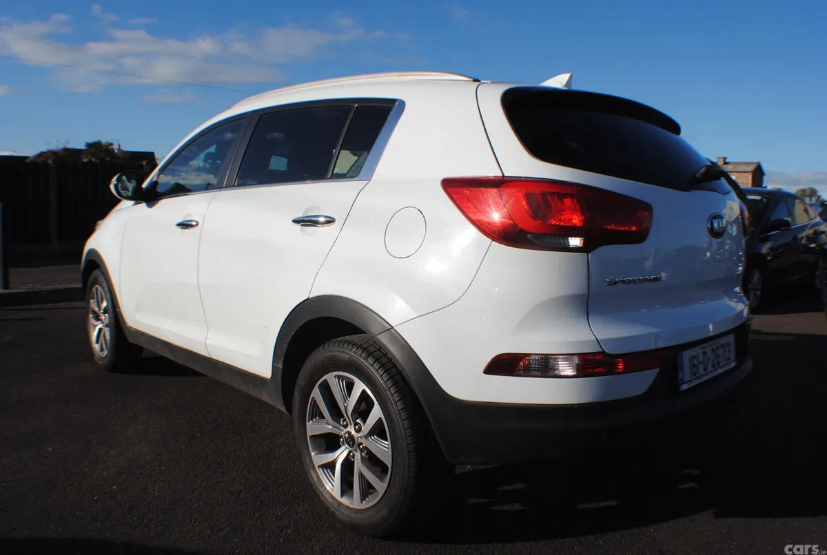 Kia Sportage SUV, Diesel, 2016, White