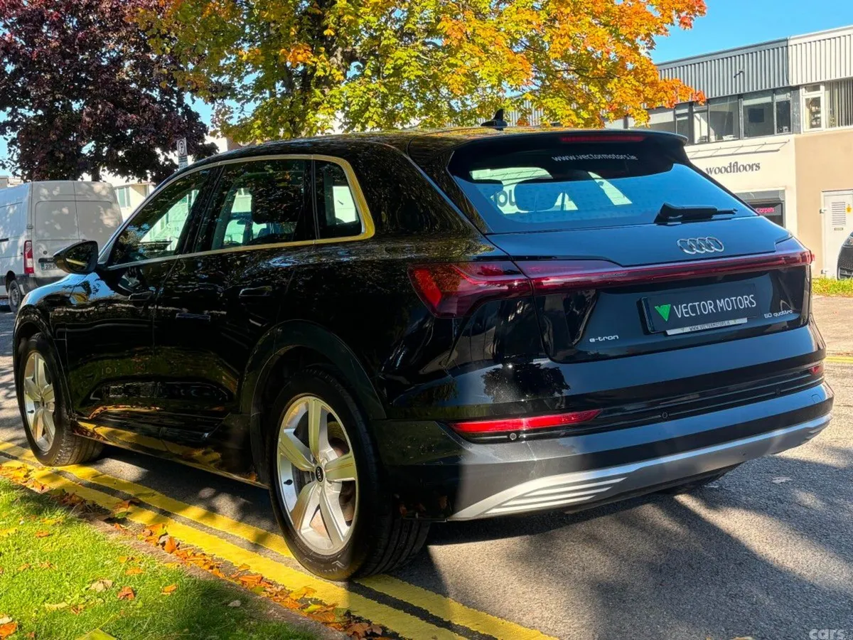 Audi e-tron SUV, Electric, 2021, Black