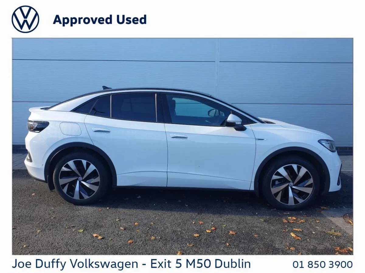 Volkswagen ID.5 Estate, Electric, 2024, White