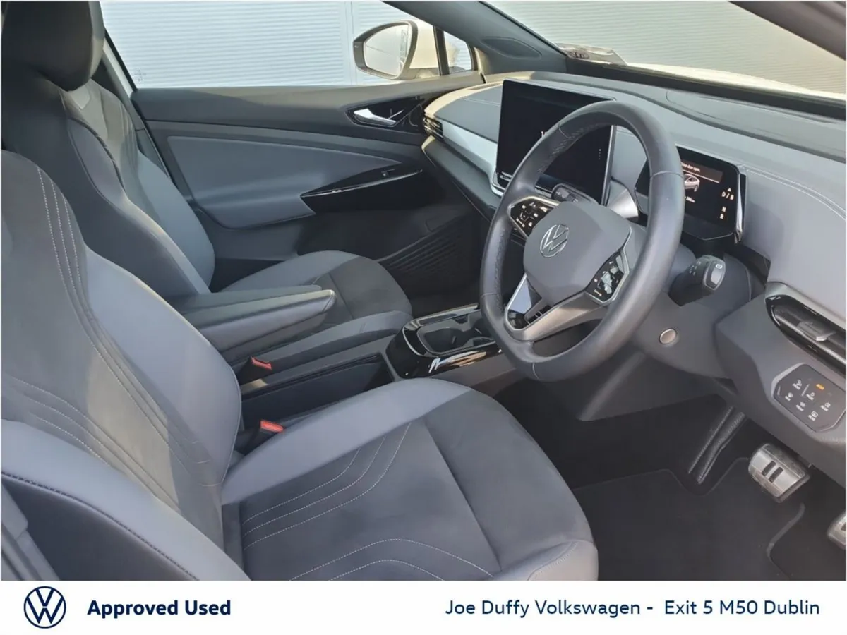Volkswagen ID.5 Estate, Electric, 2024, White