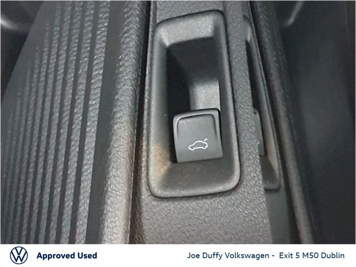 Volkswagen ID.5 Estate, Electric, 2024, White