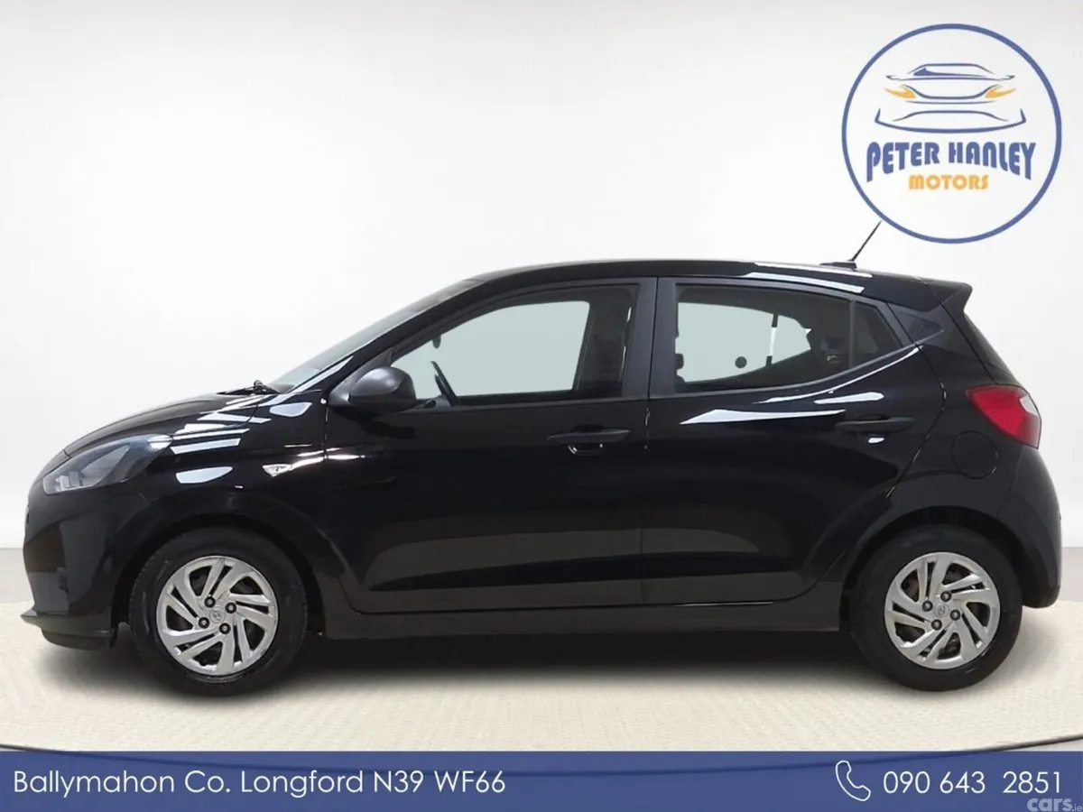 Hyundai i10 Hatchback, Petrol, 2021, Black