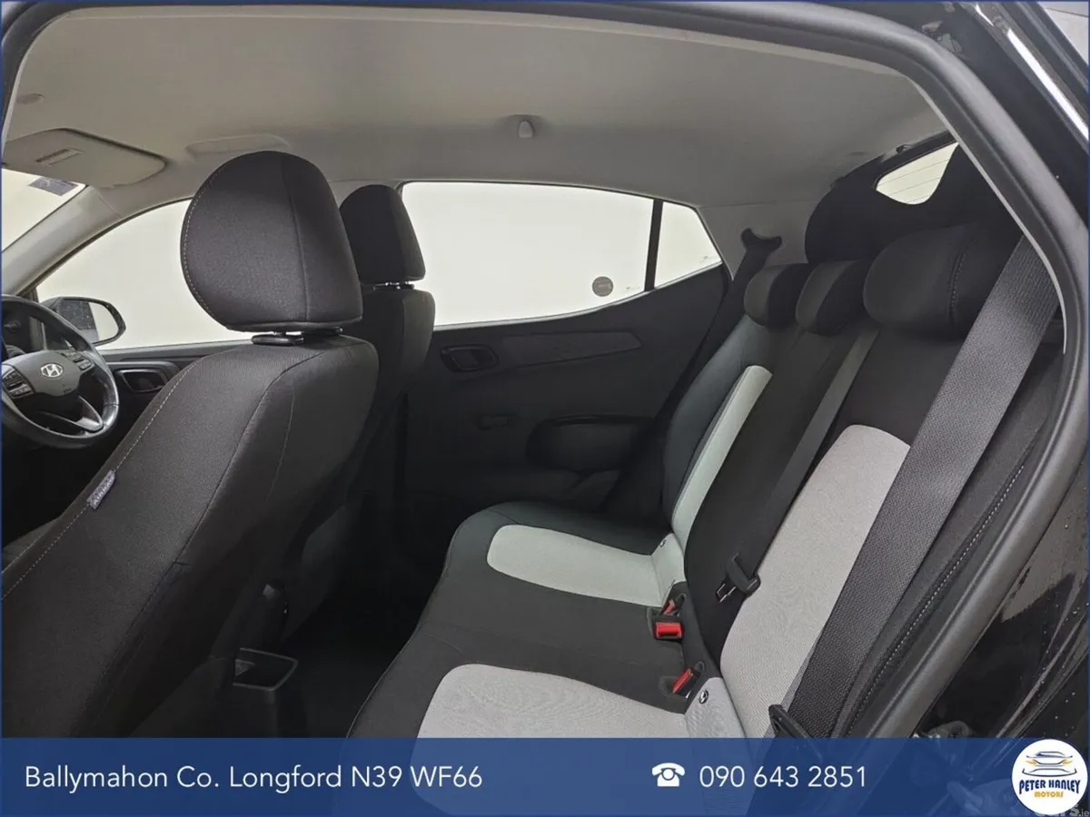 Hyundai i10 Hatchback, Petrol, 2021, Black