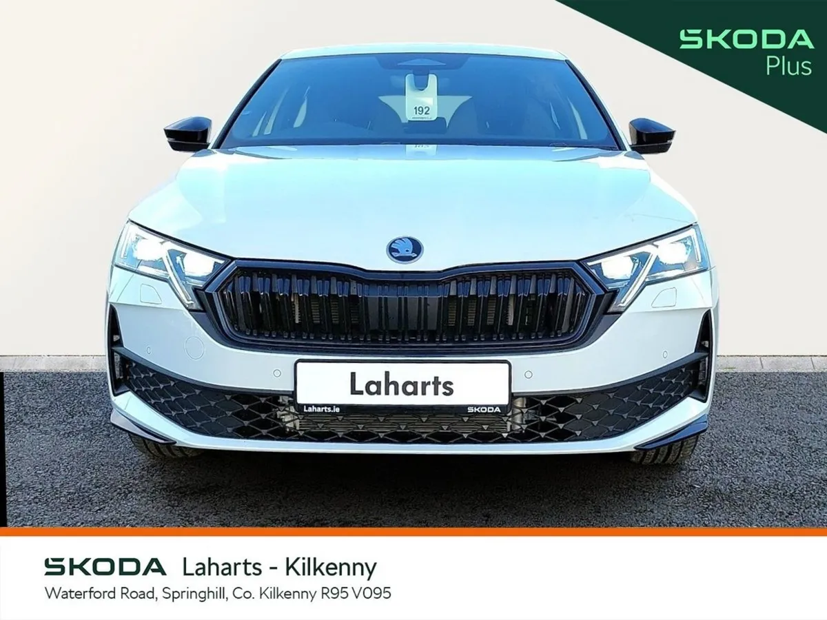 Skoda Octavia Saloon, Diesel, 2026, White