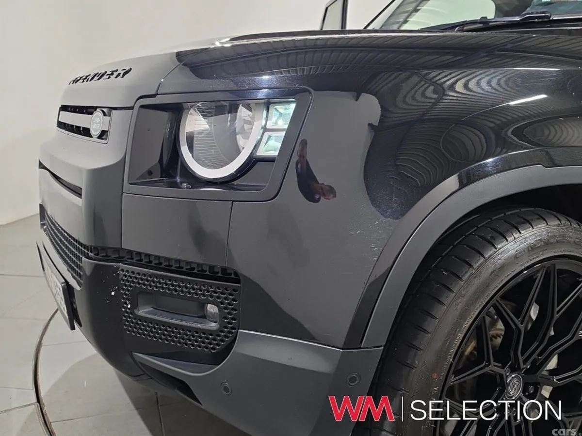 Land Rover Defender SUV, Petrol Plug-in Hybrid, 2023, Black