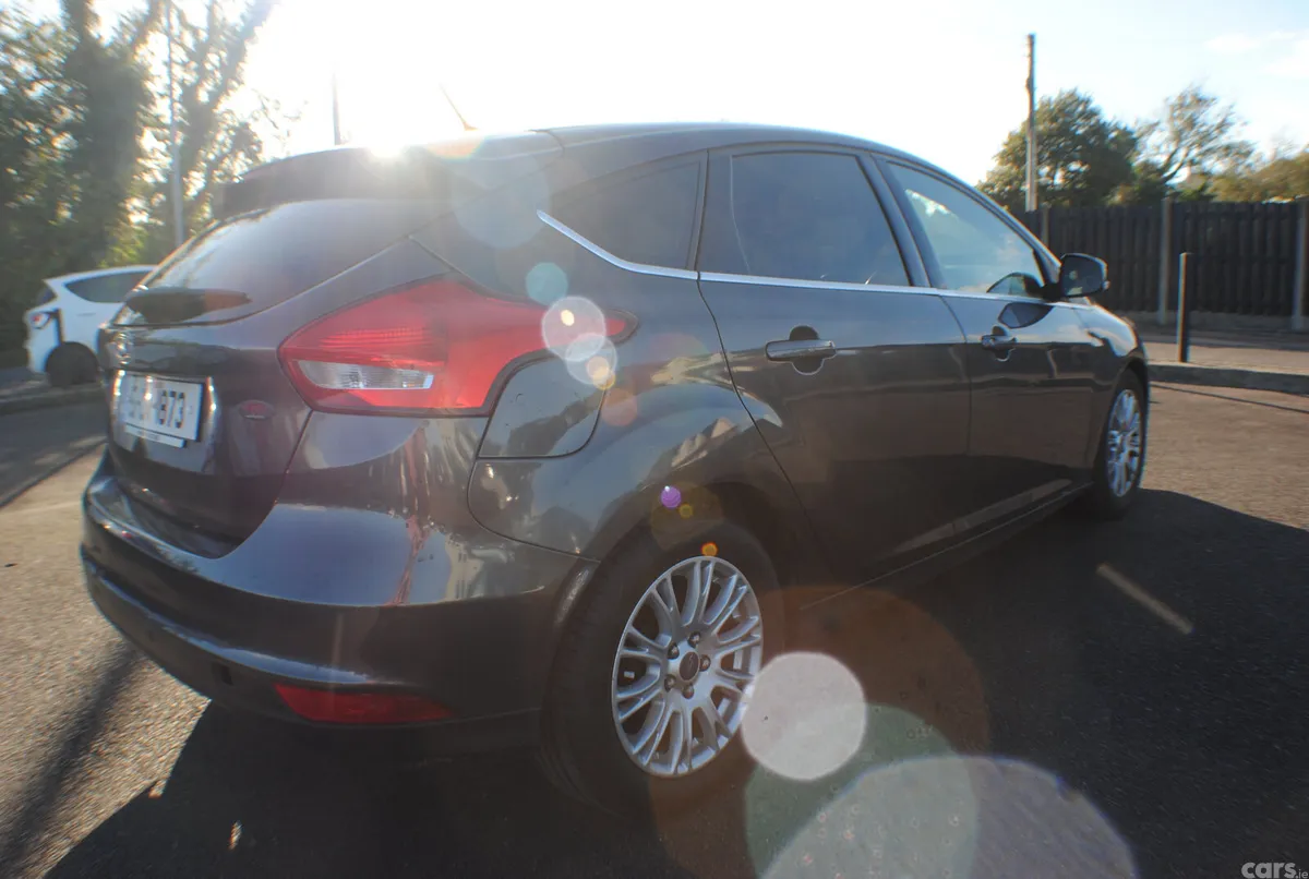 Ford Focus Hatchback, Diesel, 2015, Grey