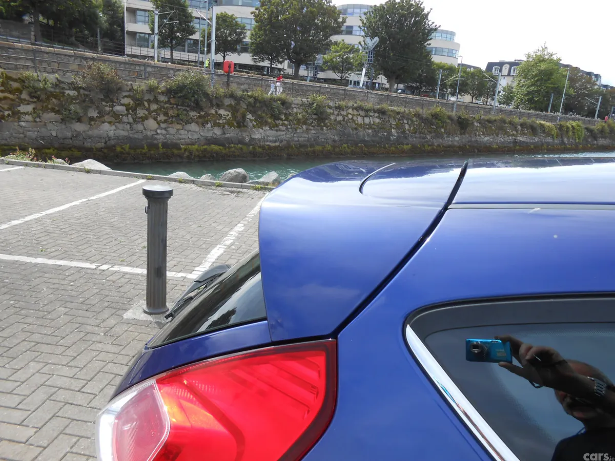 Ford Fiesta Hatchback, Petrol, 2016, Blue