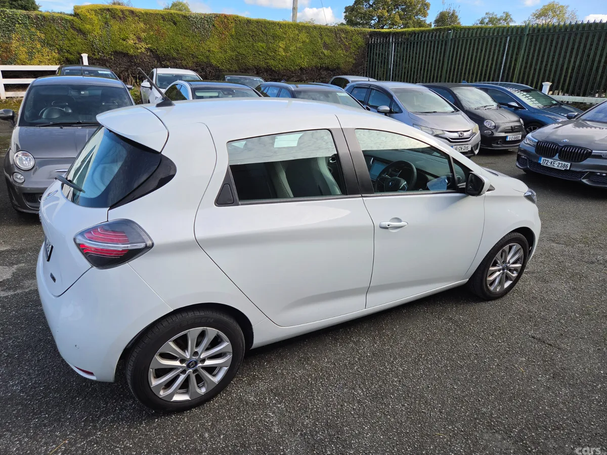 Renault Zoe Hatchback, Electric, 2020, White