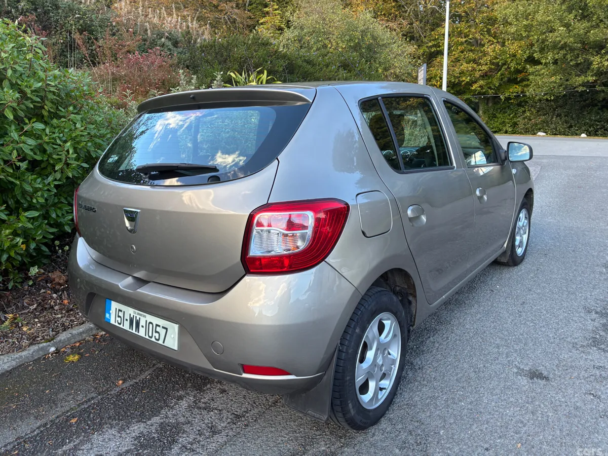 Dacia Sandero Hatchback, Petrol, 2015, Gold