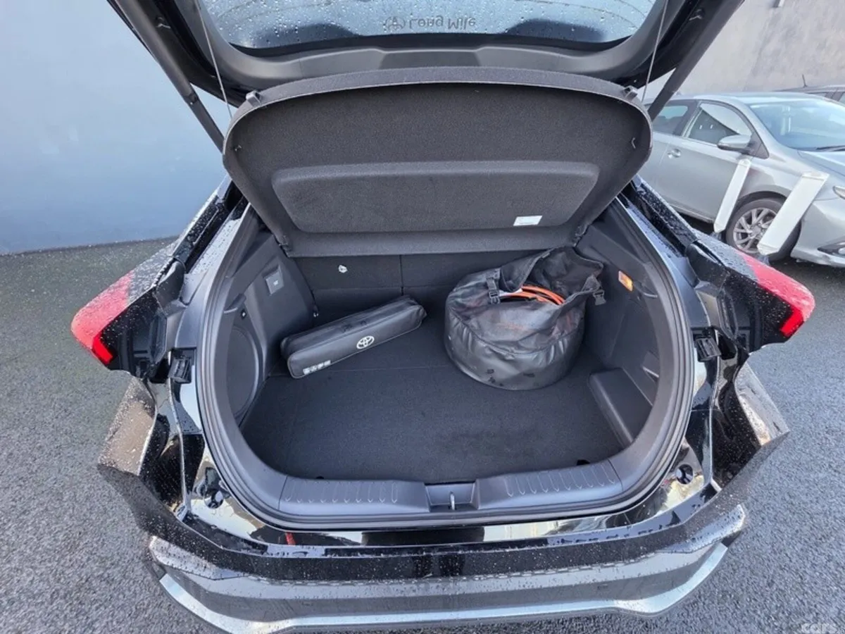 Toyota C-HR SUV, Petrol Plug-in Hybrid, 2024, Grey