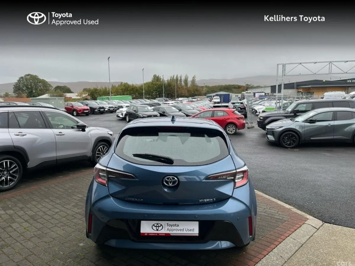 Toyota Corolla Hatchback, Petrol Hybrid, 2021, Blue
