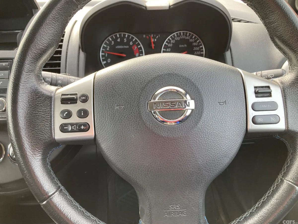 Nissan Note MPV, Petrol, 2012, Silver