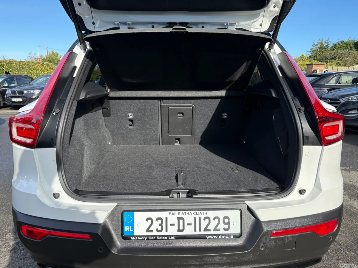 Volvo XC40 SUV, Electric, 2023, White