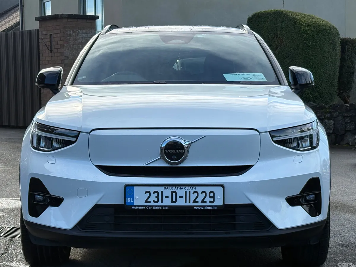 Volvo XC40 SUV, Electric, 2023, White