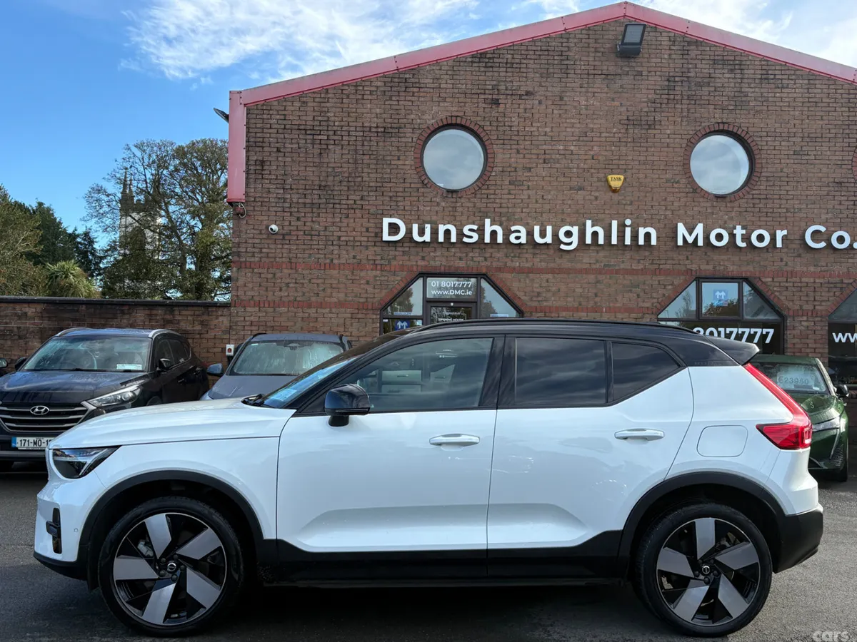 Volvo XC40 SUV, Electric, 2023, White