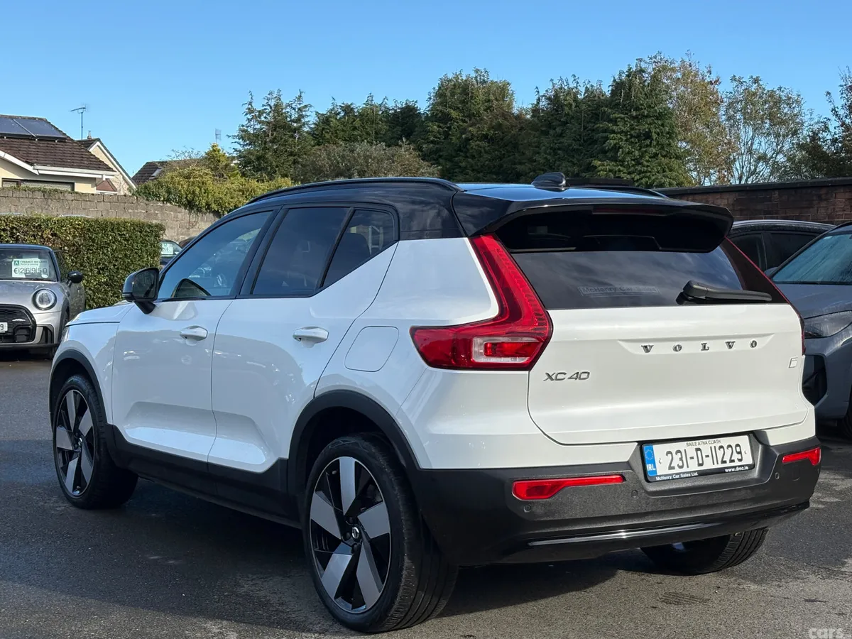 Volvo XC40 SUV, Electric, 2023, White