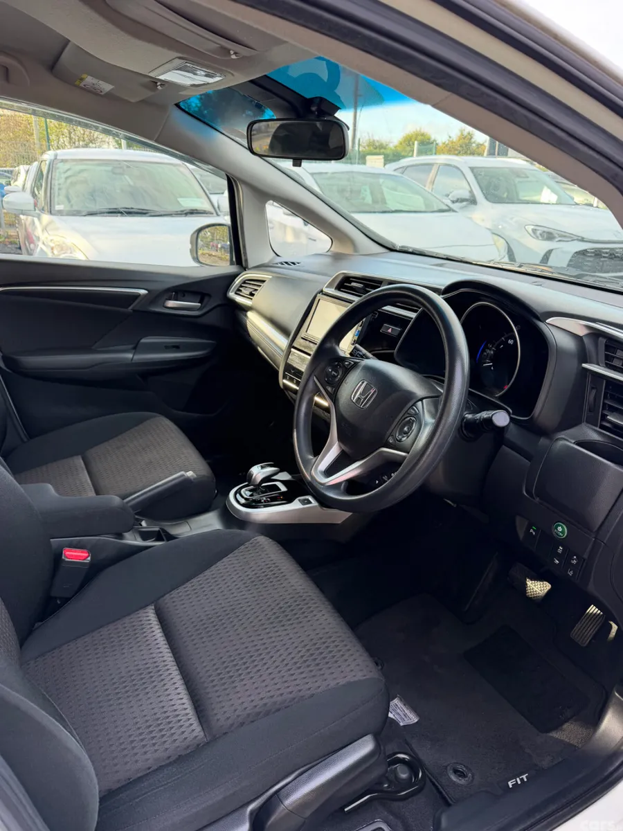 Honda Fit Hatchback, Petrol Hybrid, 2017, White