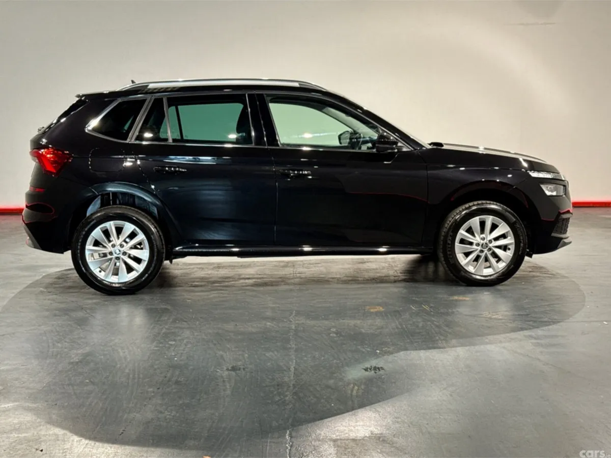 Skoda Kamiq Hatchback, Petrol, 2023, Black