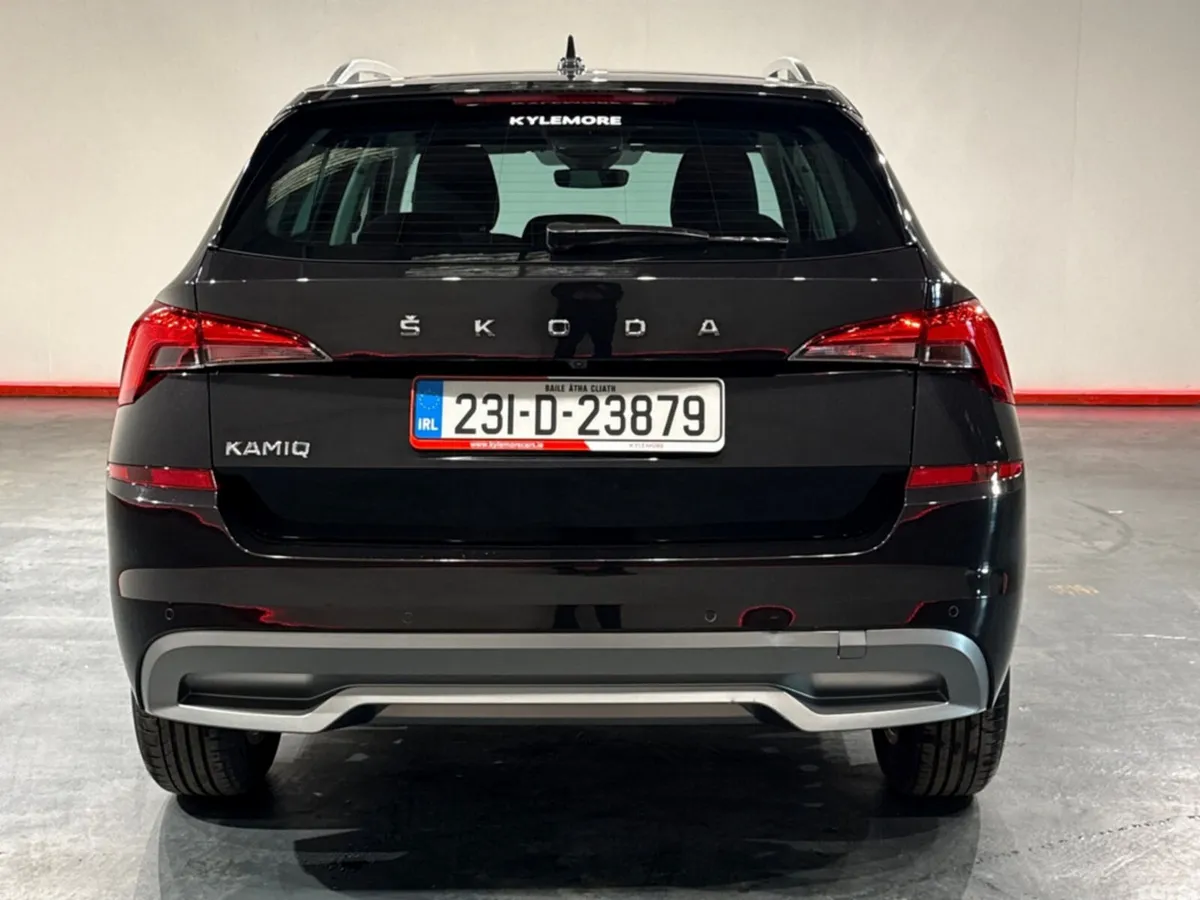 Skoda Kamiq Hatchback, Petrol, 2023, Black