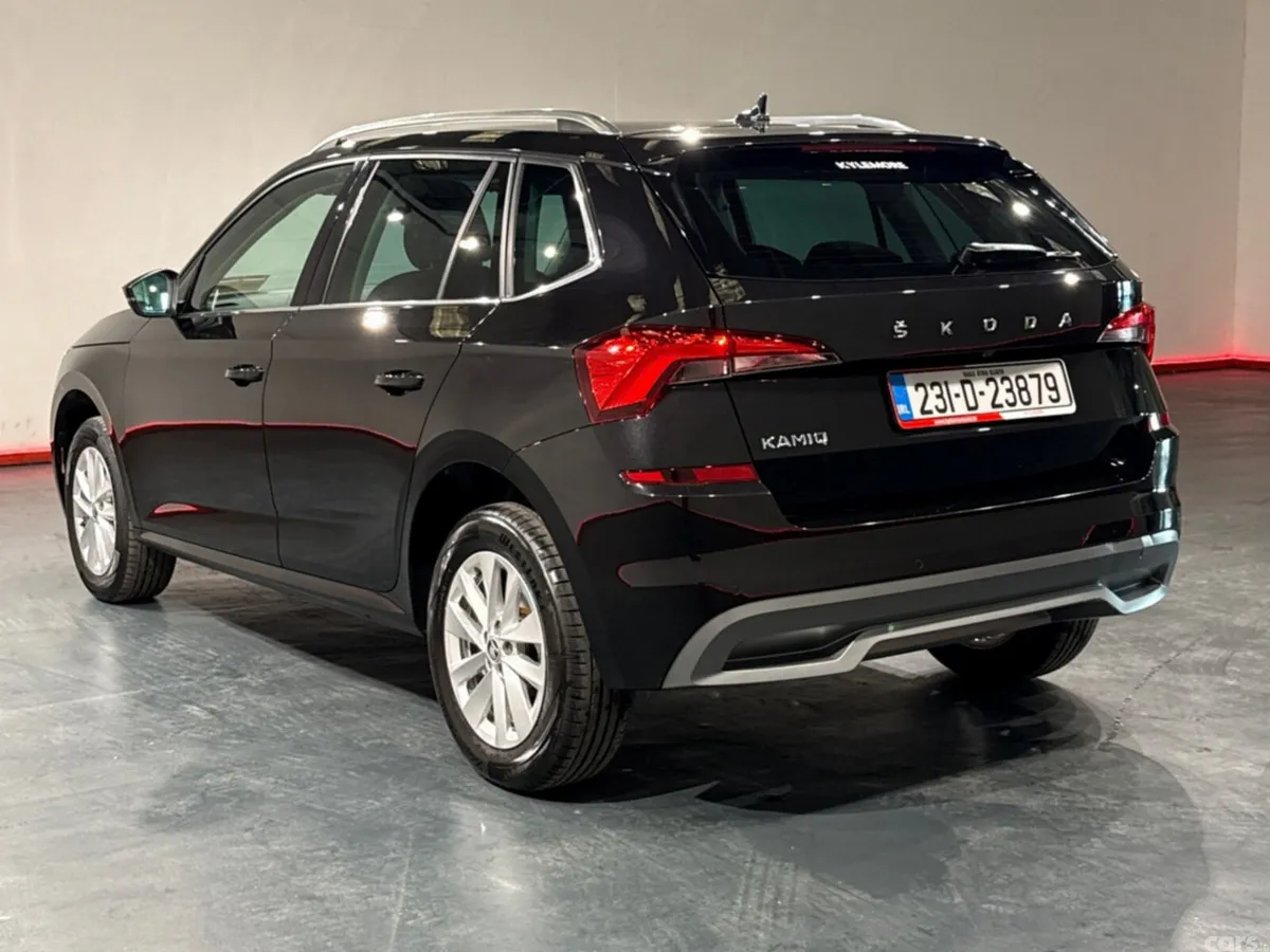 Skoda Kamiq Hatchback, Petrol, 2023, Black