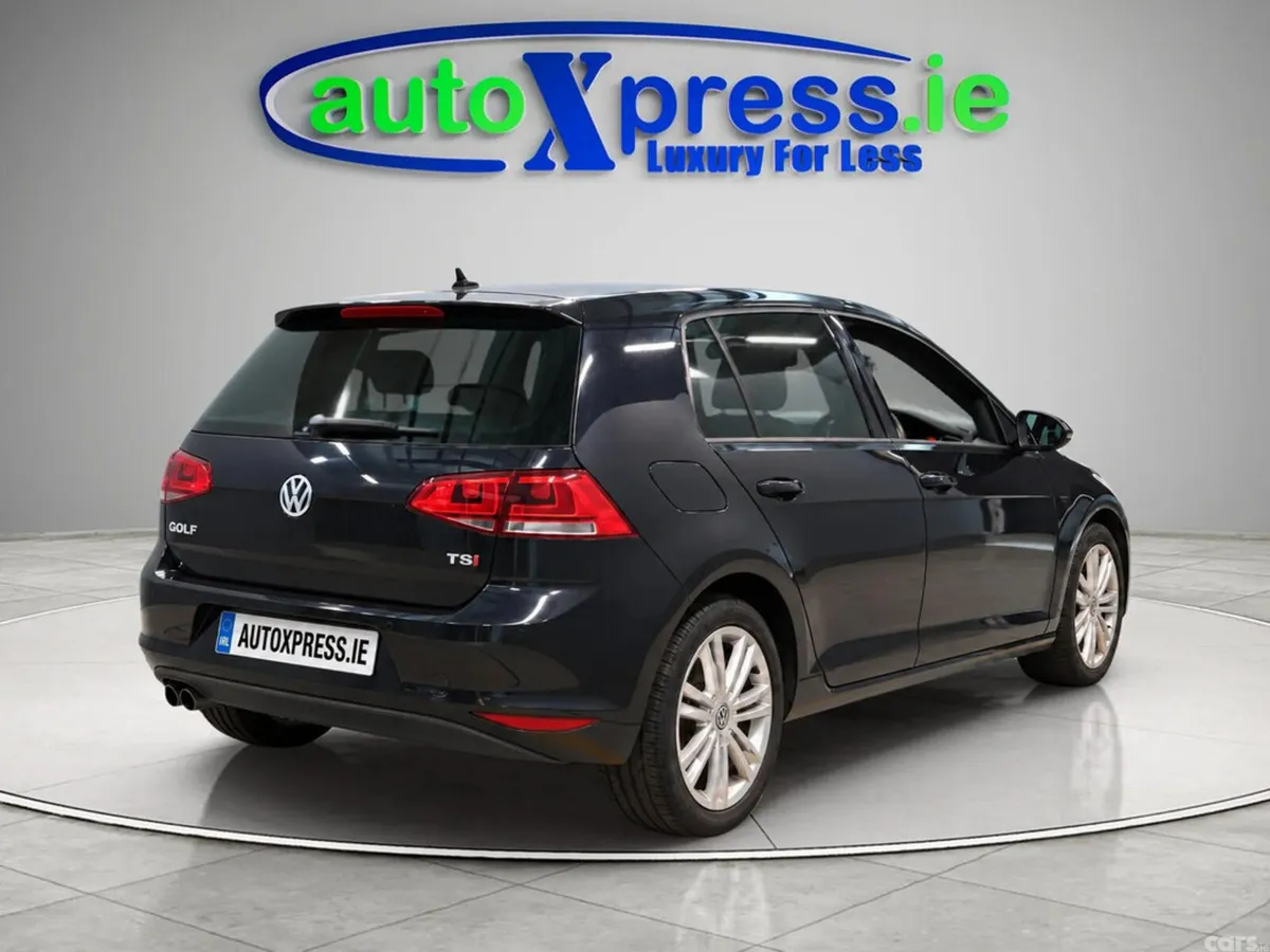 Volkswagen Golf Hatchback, Petrol, 2016, Black