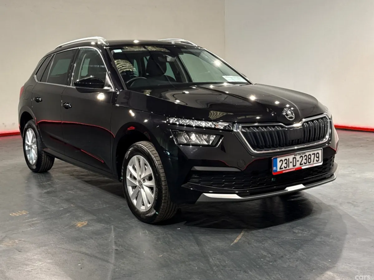 Skoda Kamiq Hatchback, Petrol, 2023, Black