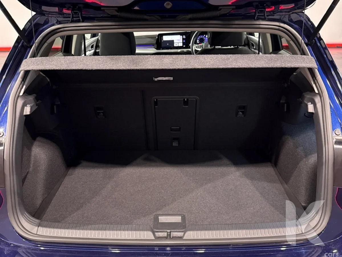 Volkswagen Golf Hatchback, Petrol Hybrid, 2021, Blue
