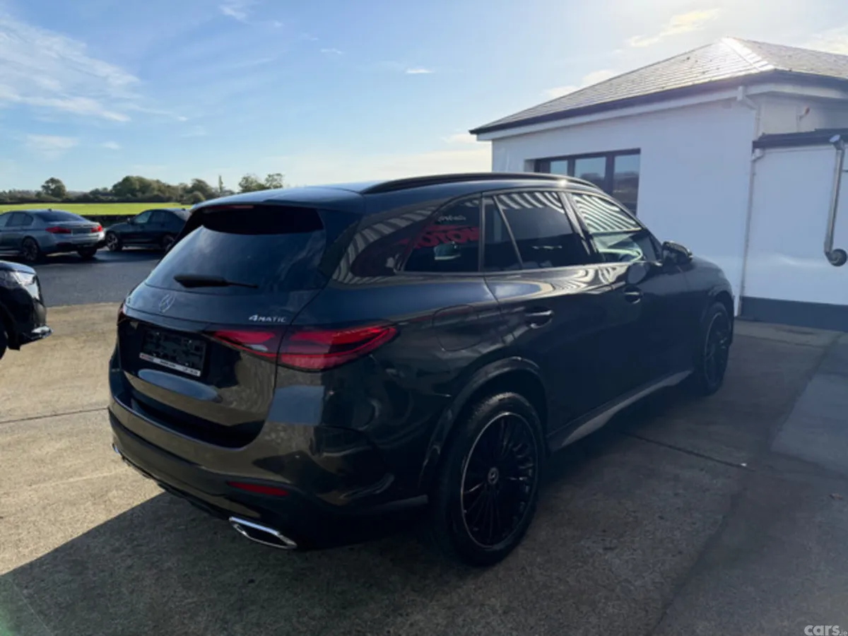 Mercedes-Benz GLC SUV, Petrol Plug-in Hybrid, 2025, Grey