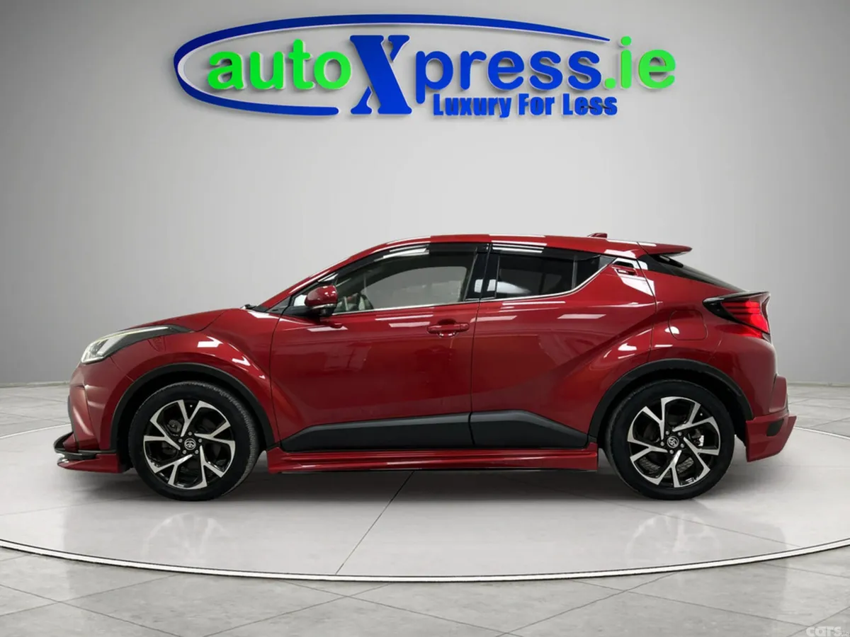 Toyota C-HR SUV, Petrol Hybrid, 2020, Red