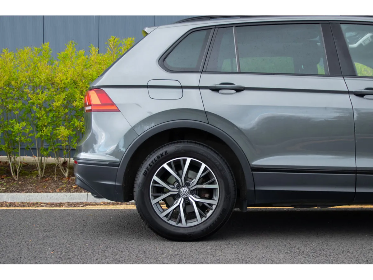Volkswagen Tiguan Estate, Diesel, 2018, Grey