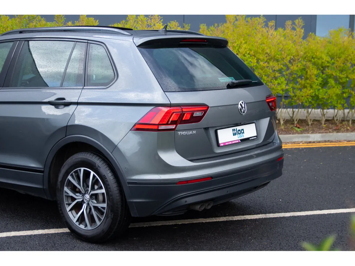 Volkswagen Tiguan Estate, Diesel, 2018, Grey