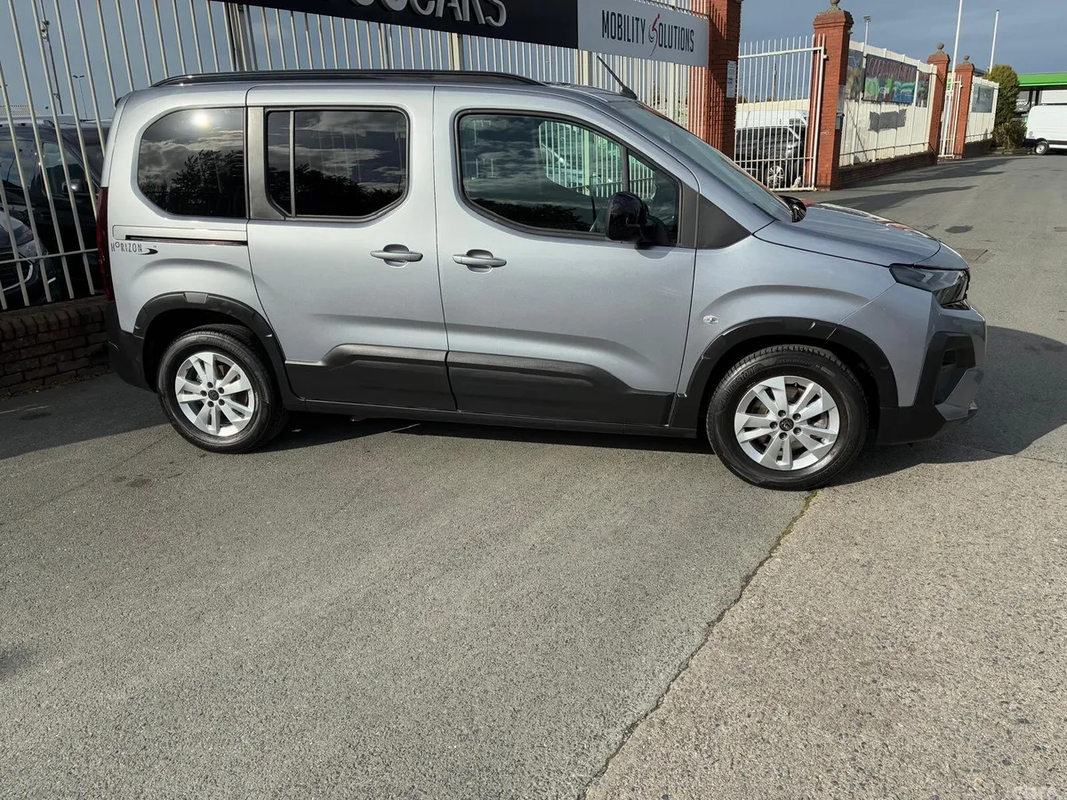 Peugeot Rifter MPV, Diesel, 2024, Silver