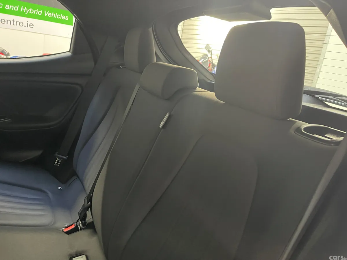 Toyota Yaris Hatchback, Petrol Hybrid, 2021, Brown
