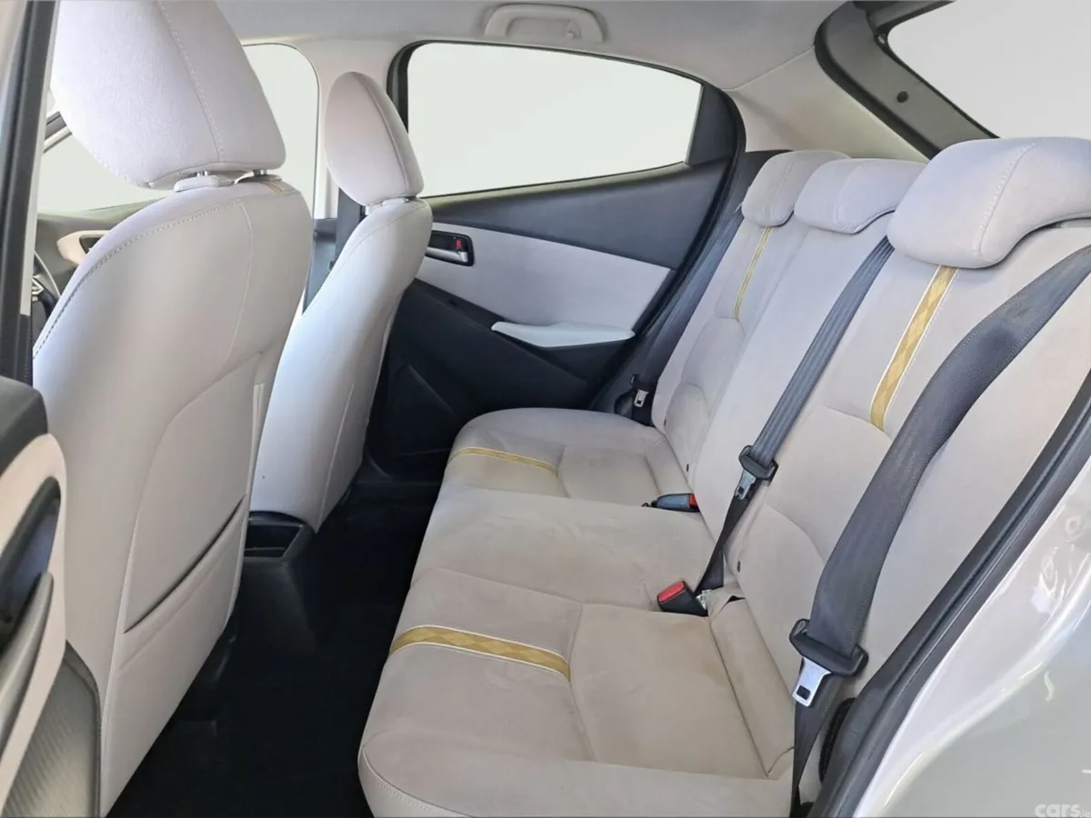 Mazda Mazda2 Hatchback, Petrol, 2023, Gold