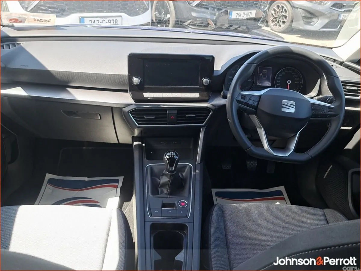 SEAT Leon Estate, Petrol, 2024, Blue