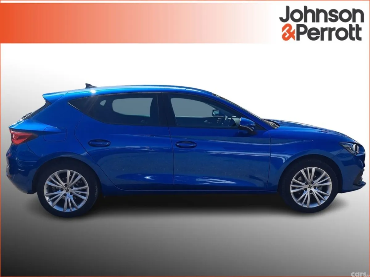 SEAT Leon Estate, Petrol, 2024, Blue