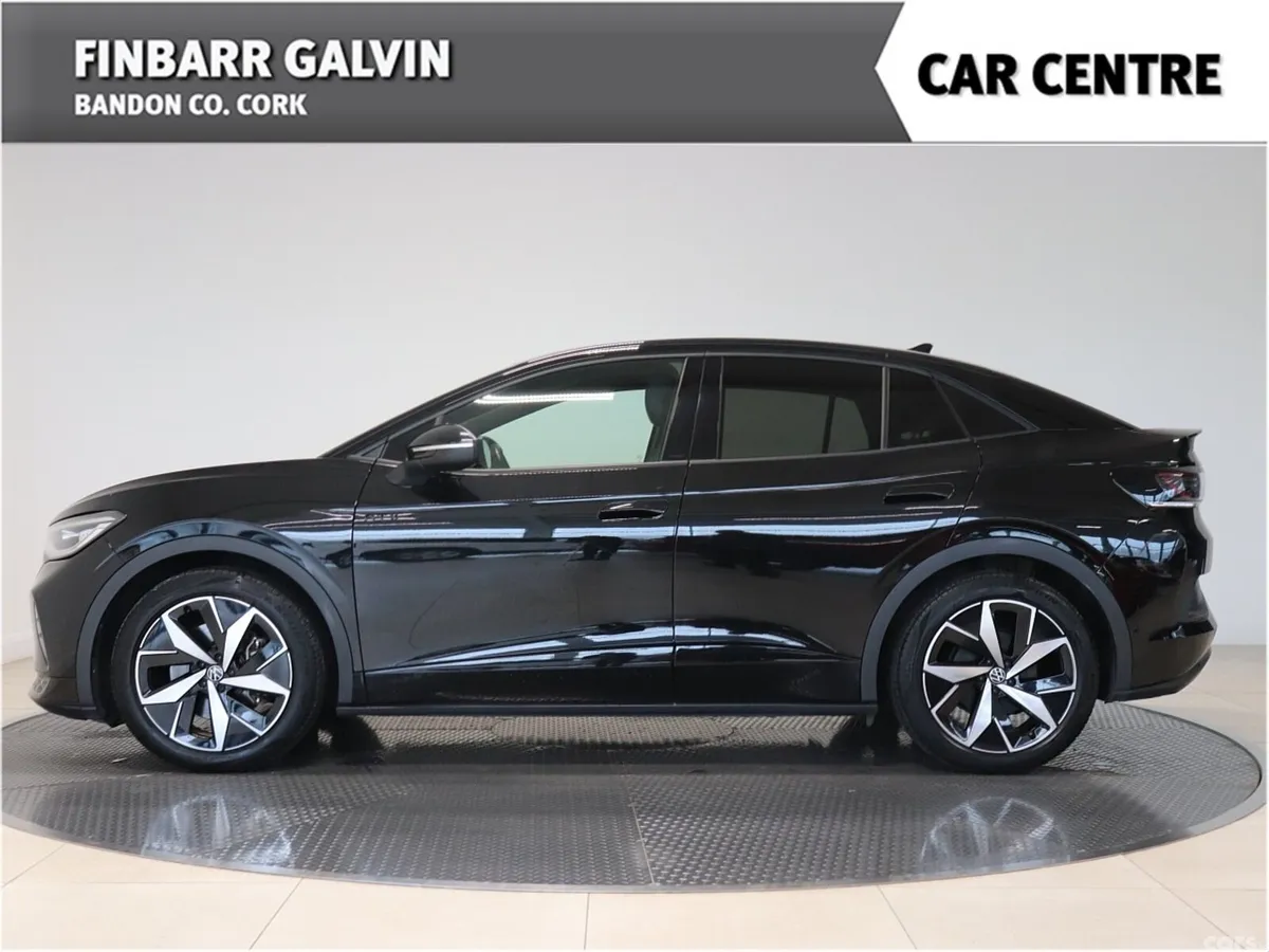 Volkswagen ID.5 Estate/Jeep, Electric, 2023, Black