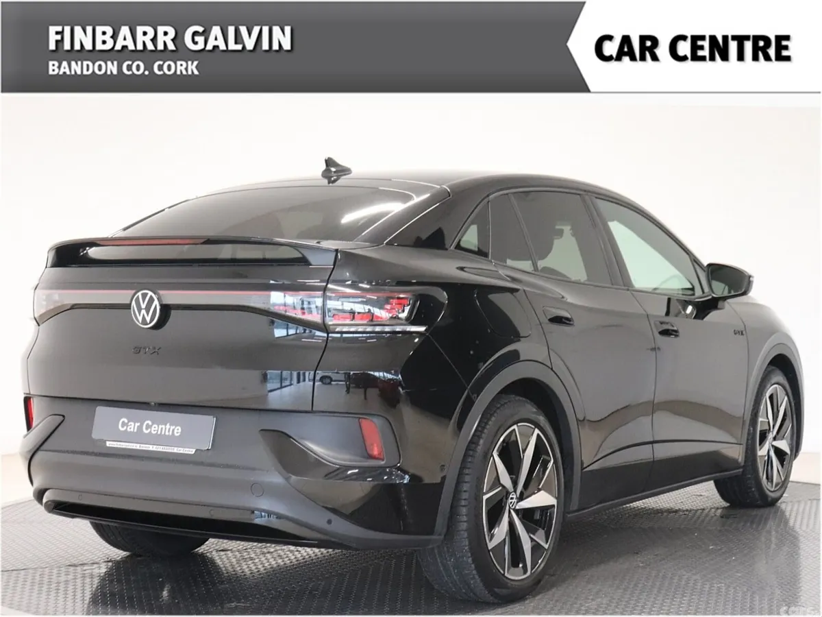 Volkswagen ID.5 Estate/Jeep, Electric, 2023, Black