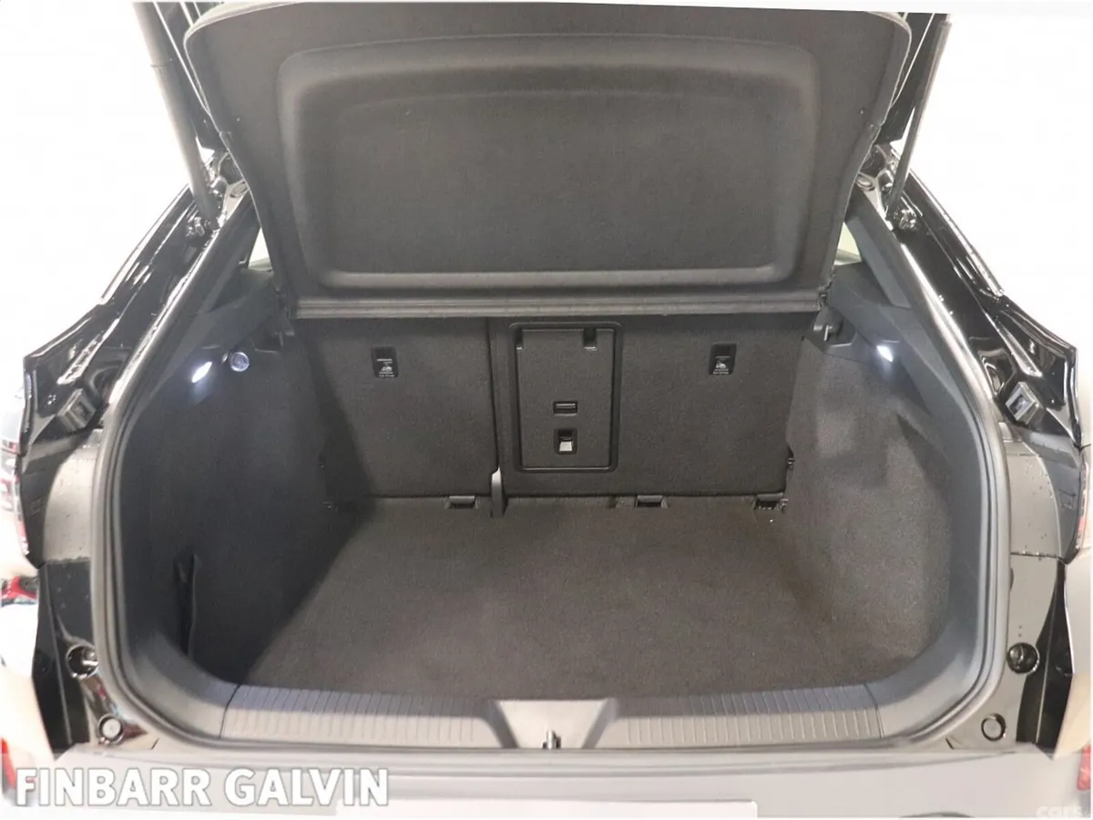 Volkswagen ID.5 Estate/Jeep, Electric, 2023, Black