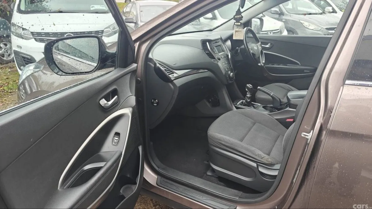 Hyundai Santa Fe SUV, Diesel, 2013, Gold