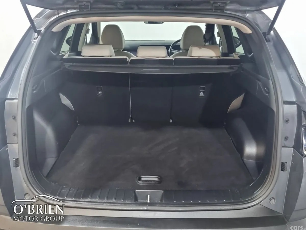 Hyundai Tucson SUV, Diesel, 2024, Grey