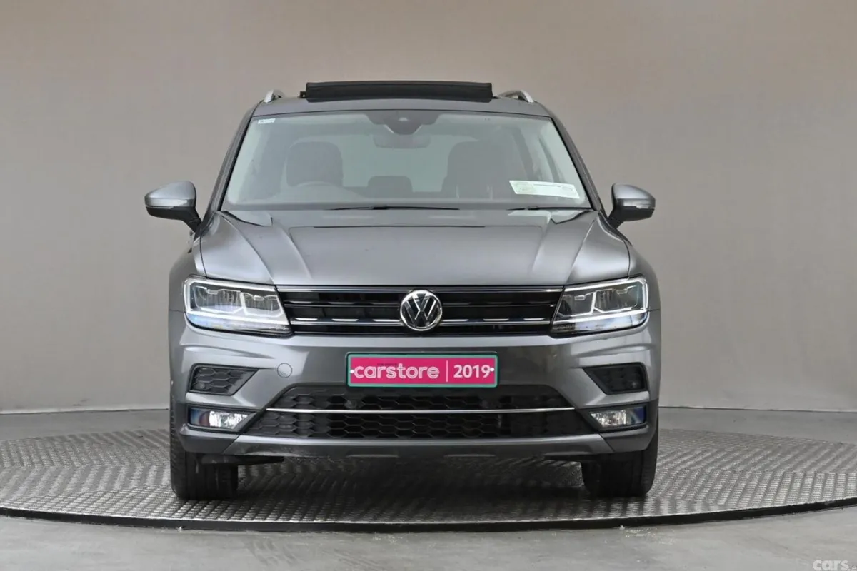 Volkswagen Tiguan SUV, Petrol, 2019, Grey