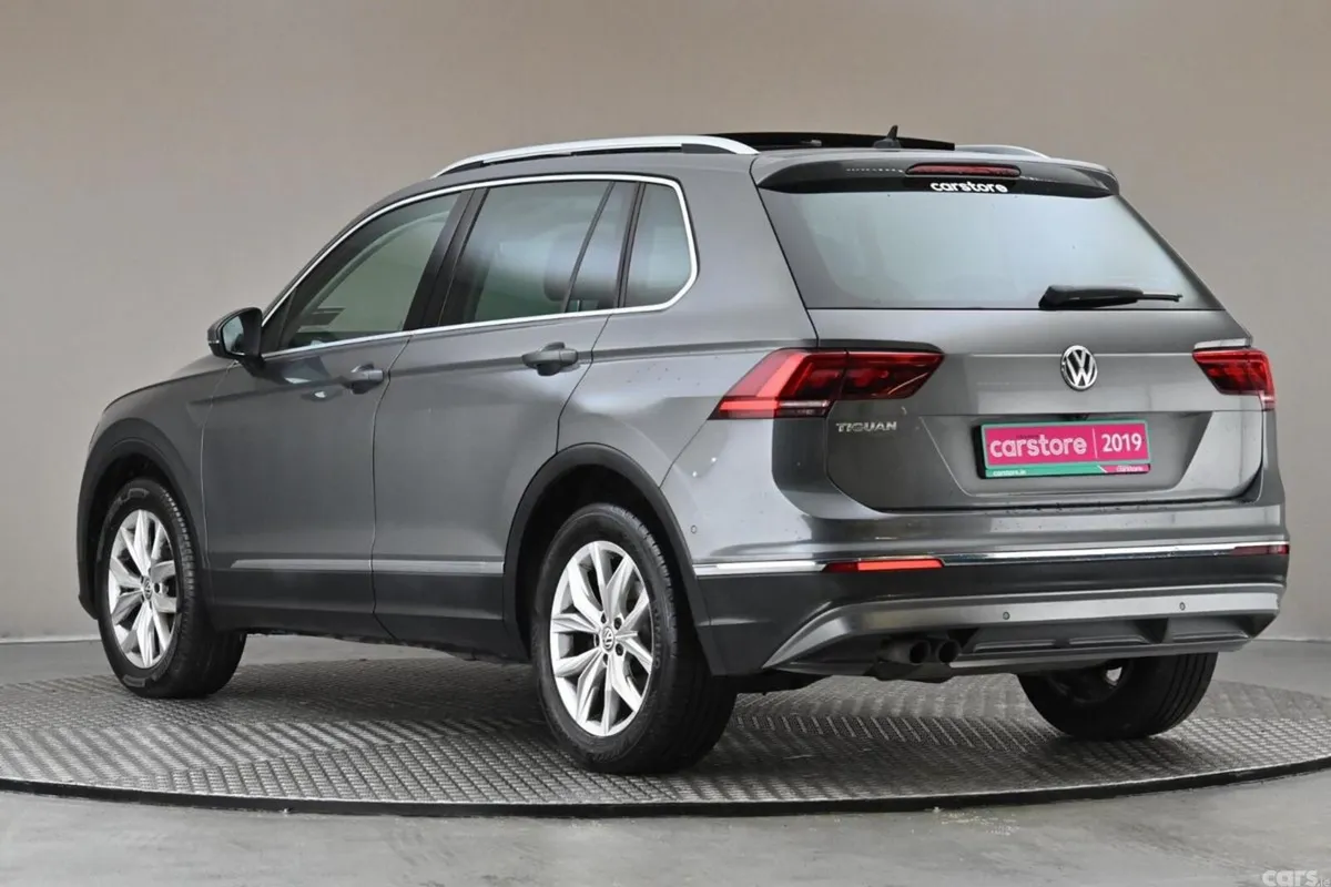 Volkswagen Tiguan SUV, Petrol, 2019, Grey