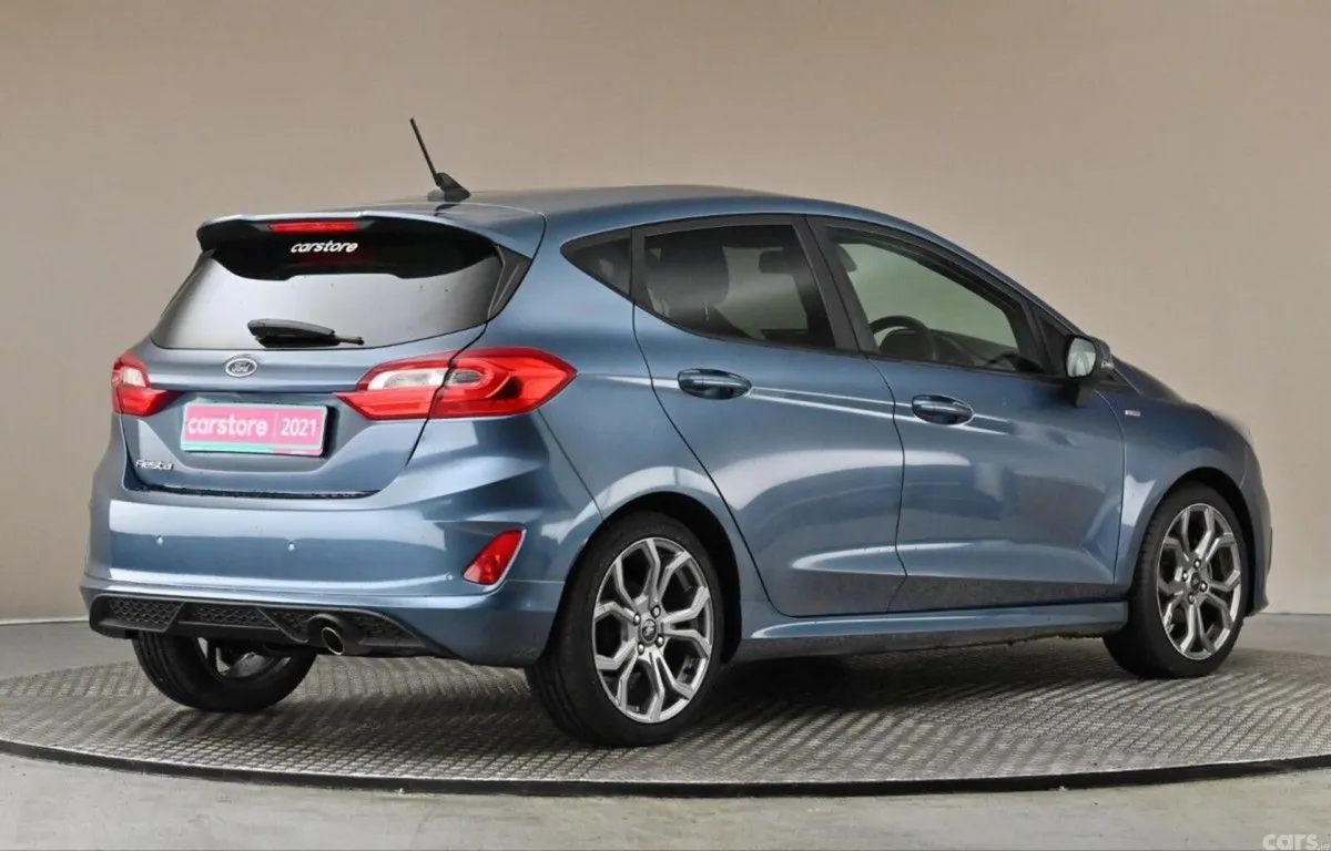 Ford Fiesta Hatchback, Petrol, 2021, Blue