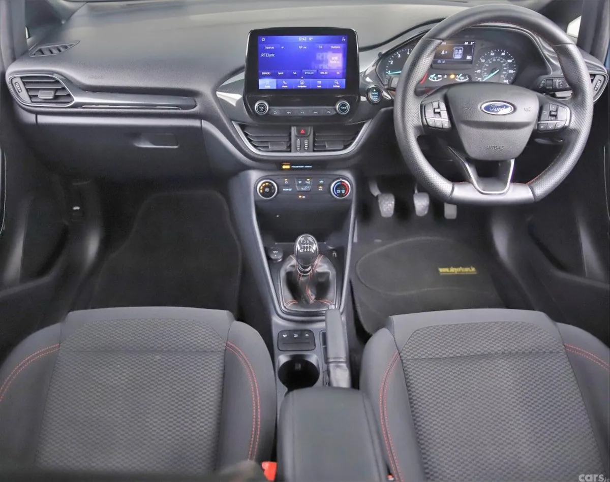 Ford Fiesta Hatchback, Petrol, 2021, Blue