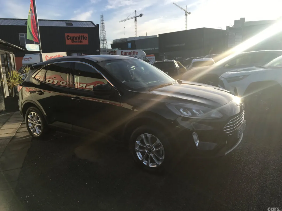 Ford Kuga SUV, Petrol Plug-in Hybrid, 2023, Black