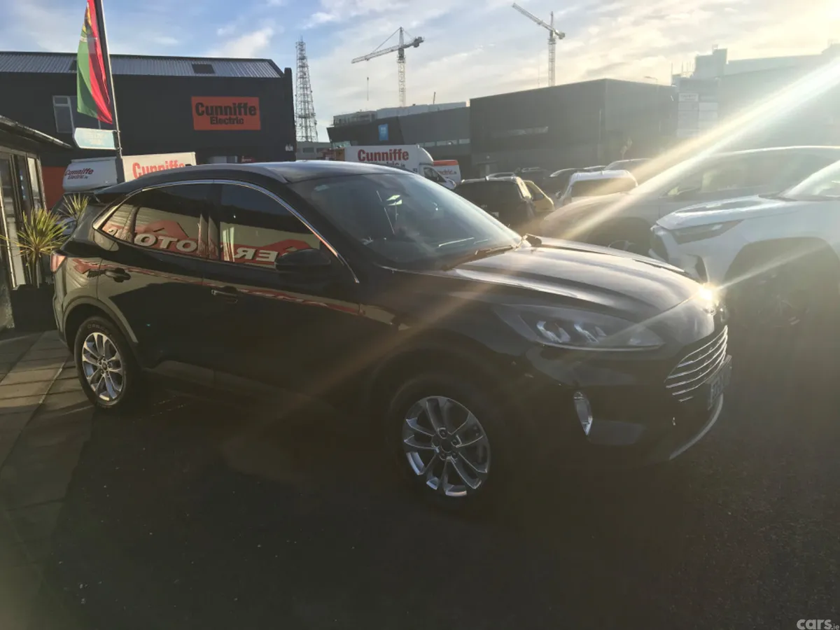Ford Kuga SUV, Petrol Plug-in Hybrid, 2023, Black