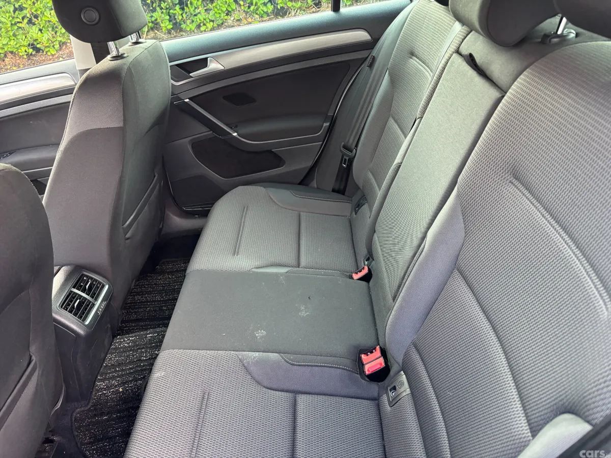 Volkswagen Golf Hatchback, Petrol, 2016, White