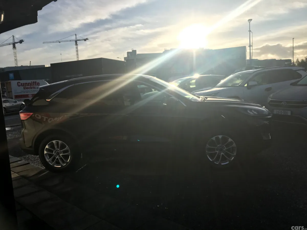 Ford Kuga SUV, Petrol Plug-in Hybrid, 2023, Black