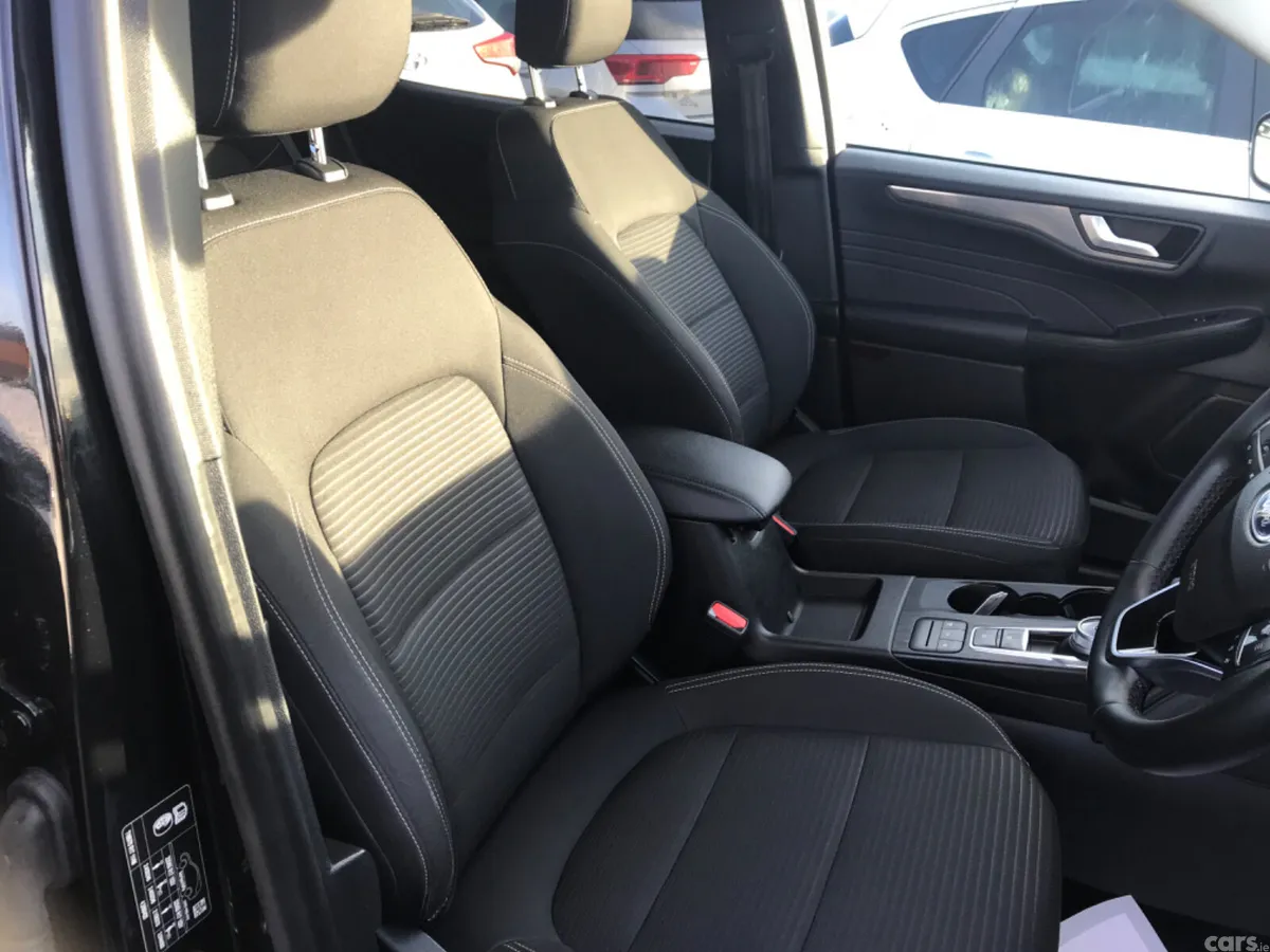 Ford Kuga SUV, Petrol Plug-in Hybrid, 2023, Black
